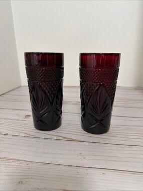 Luminarc Ruby Red Glass Tumblers Set of 2 Diamond Starburst Pattern 6.25 inch